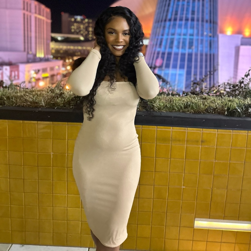 Cream dress, Size Medium.